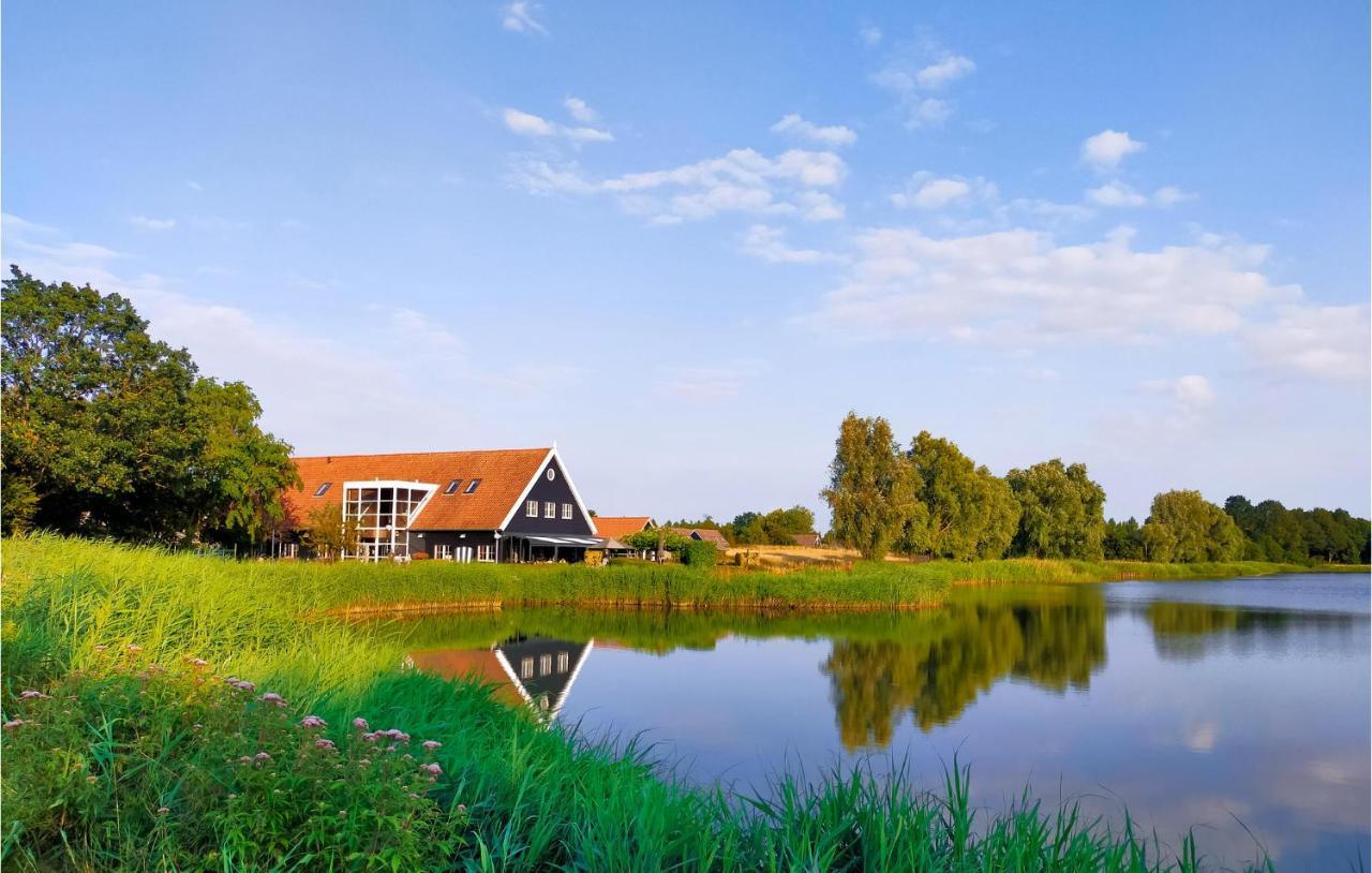 Cozy Home In Heinkenszand With Sauna エクステリア 写真